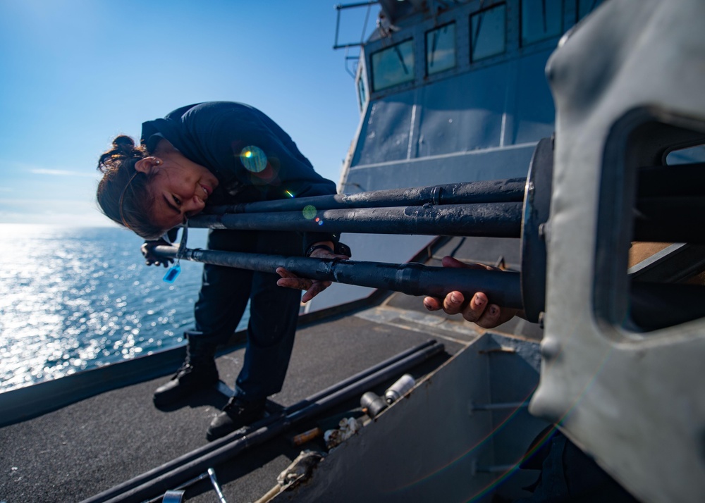 USS Winston S. Churchill (DDG 81)