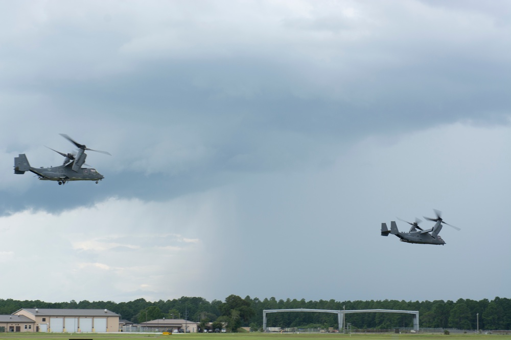 CV-22 Ospreys land at 125th Fighter Wing