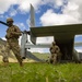 Marines with VMM-268 conduct raid with 25th ID
