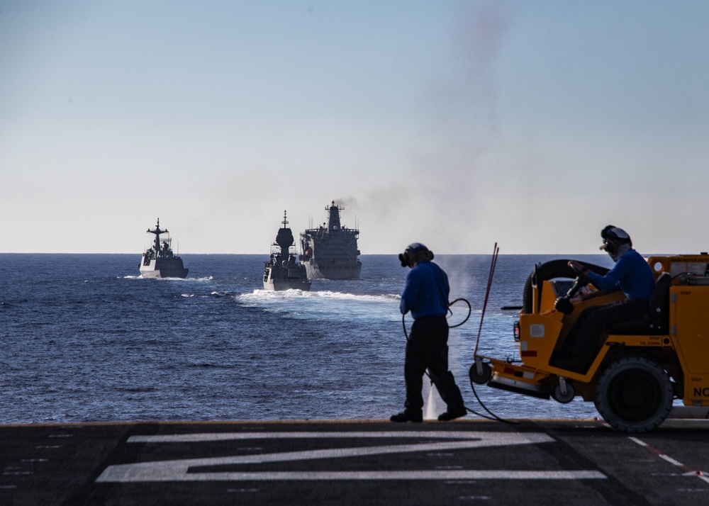 RIMPAC 2020 - USS Essex