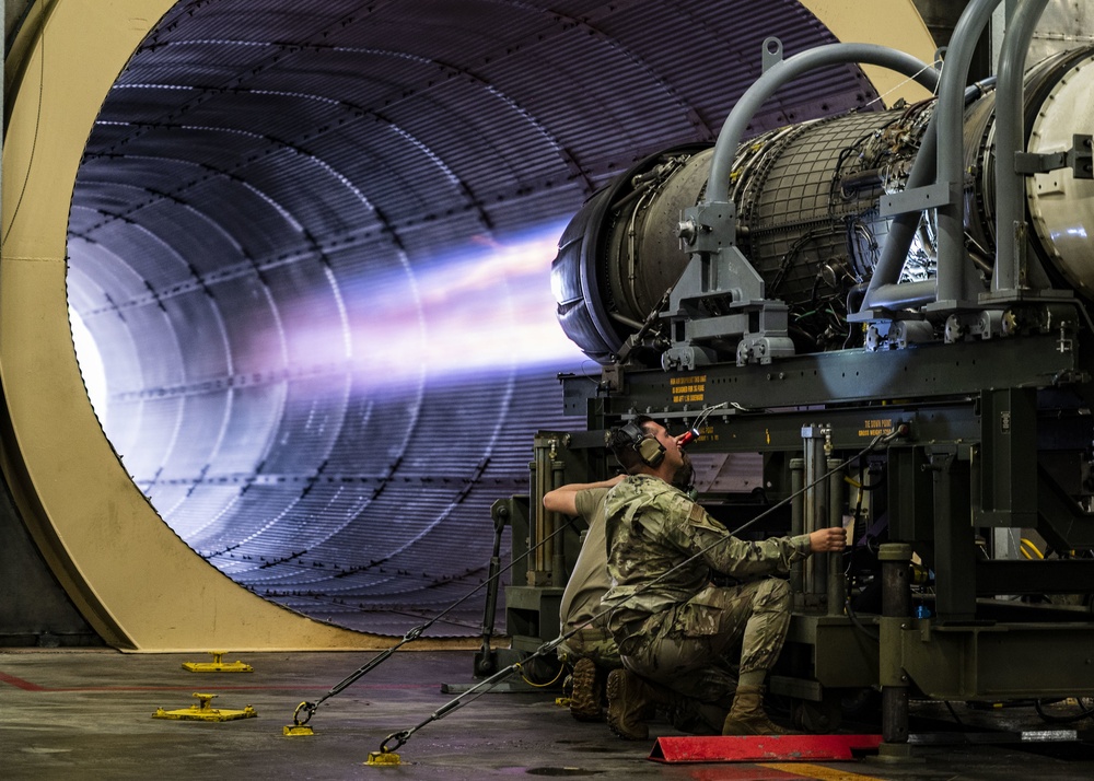 Fueling F16 Fire