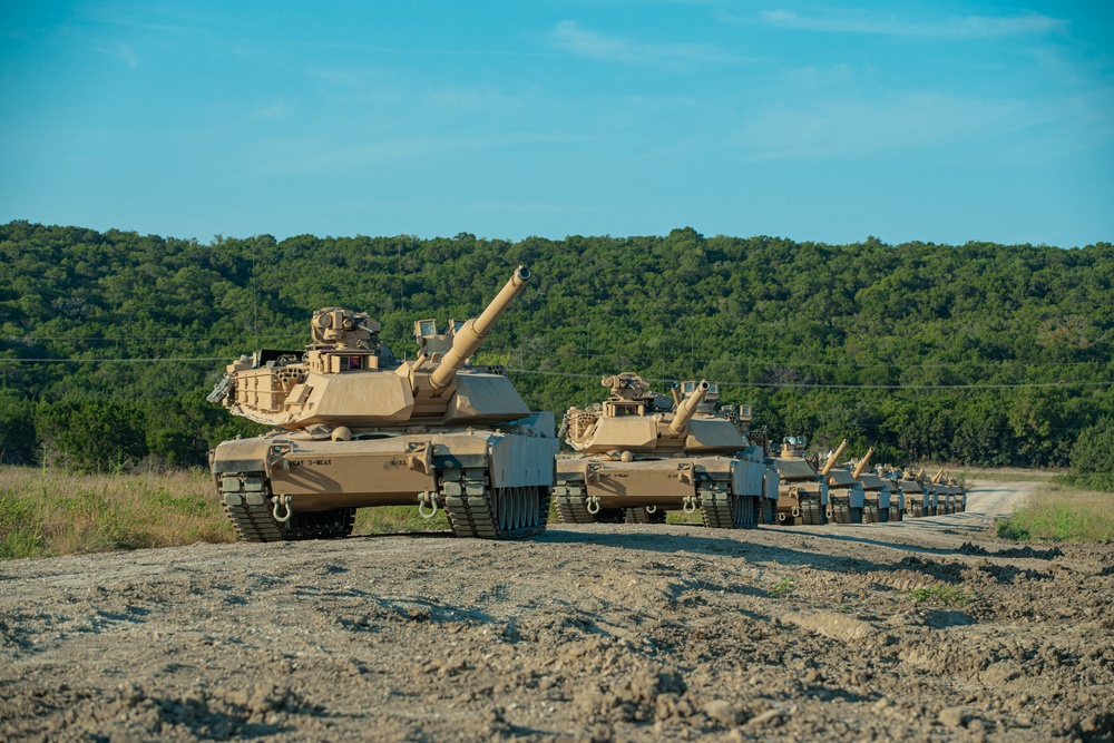 Troopers prepare test fire the U.S. Army’s new M1A2 SEPV3 Abrams Main Battle Tank.