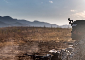 Prepare to rush: MCT Marines conduct live-fire training