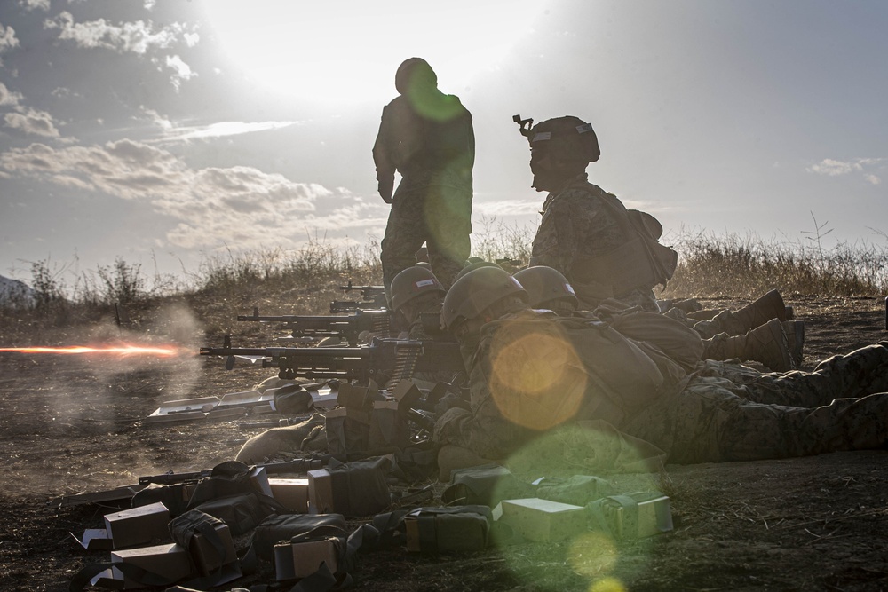Prepare to rush: MCT Marines conduct live-fire training