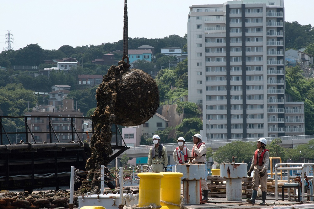 REMOVAL BEGINS ON FLEET ACTIVITIES YOKOSUKA FLOATING PIER 5
