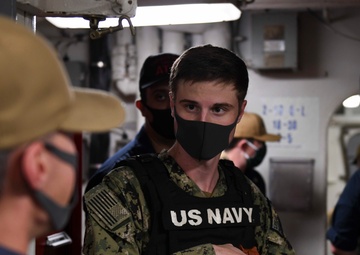 Blue Ridge Sailors Conduct Anti-terrorism Training