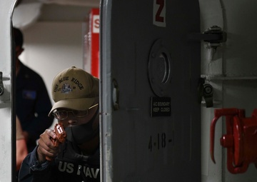 Blue Ridge Sailors Conduct Anti-terrorism Training