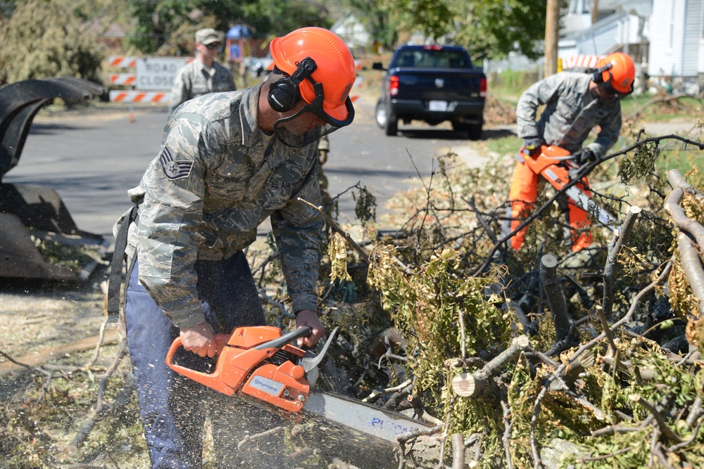 Clearing trees