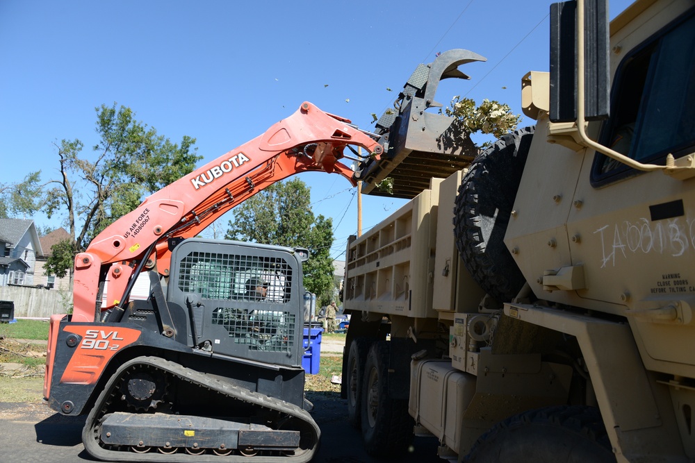 CE skid loader