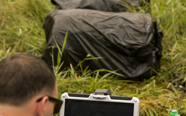 TF KM20 EOD Marines conduct subject matter expert exchange