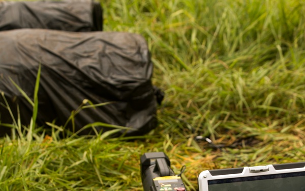 TF KM20 EOD Marines conduct subject matter expert exchange