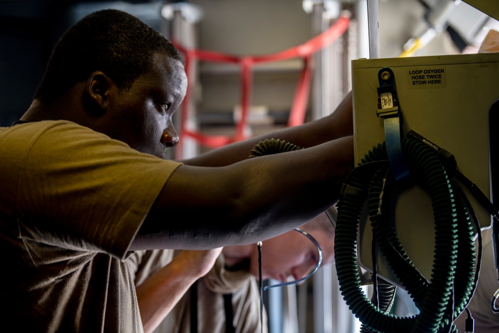 Maintainers ensure refuelers’ success