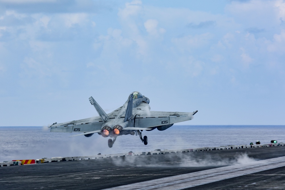 USS Ronald Reagan (CVN 76) Flight Operations