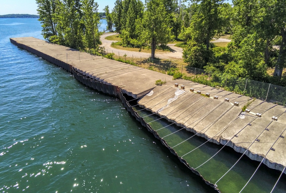 Little Sodus Harbor west pier stabilization project