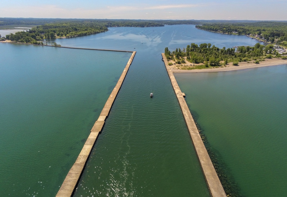 Little Sodus Harbor west pier stabilization project