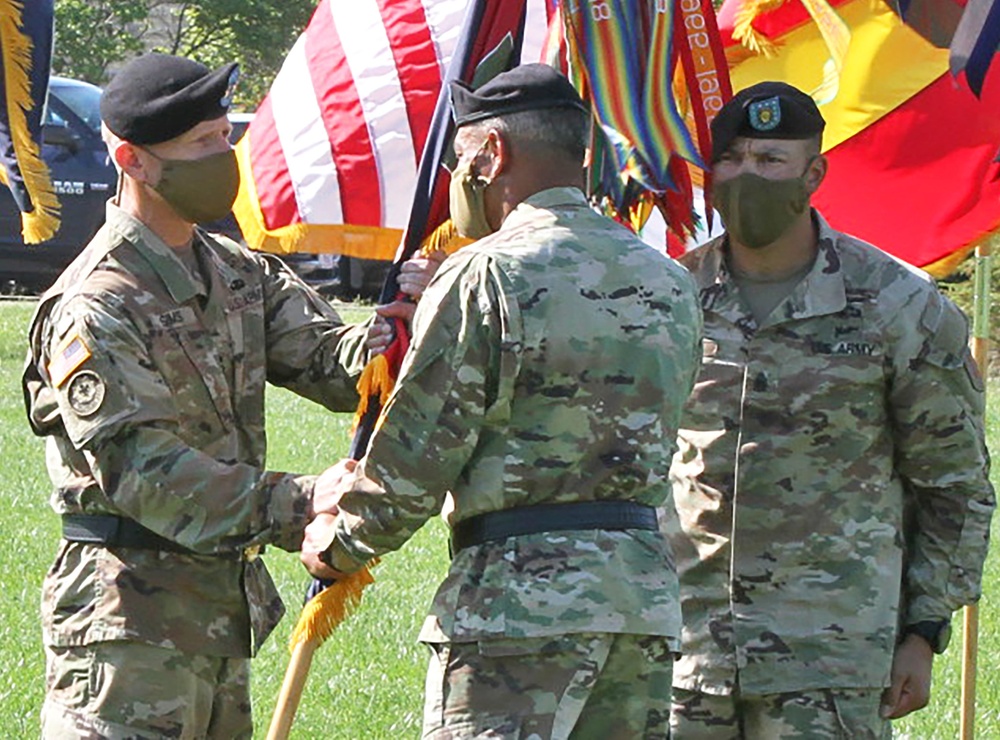 Big Red One &amp; Fort Riley welcomes new commanding general