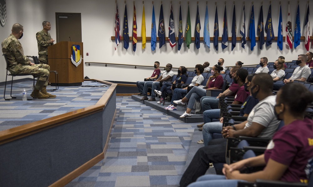 59th Medical Wing command team speaks at SNCO seminar