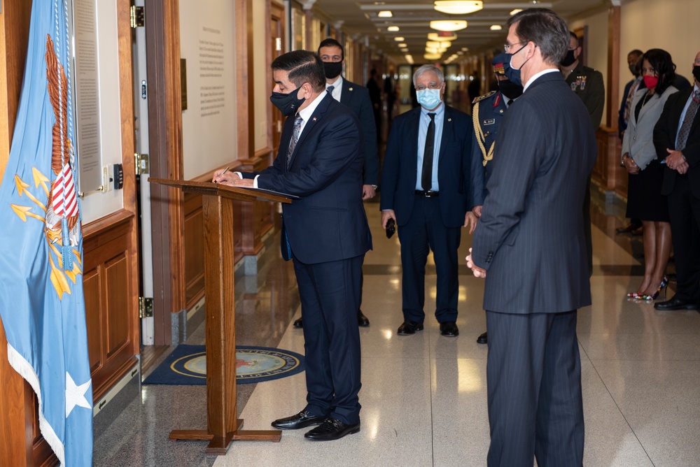 SecDef bilateral meeting with Iraq Minister of Defense Juma’a al-Jaburi