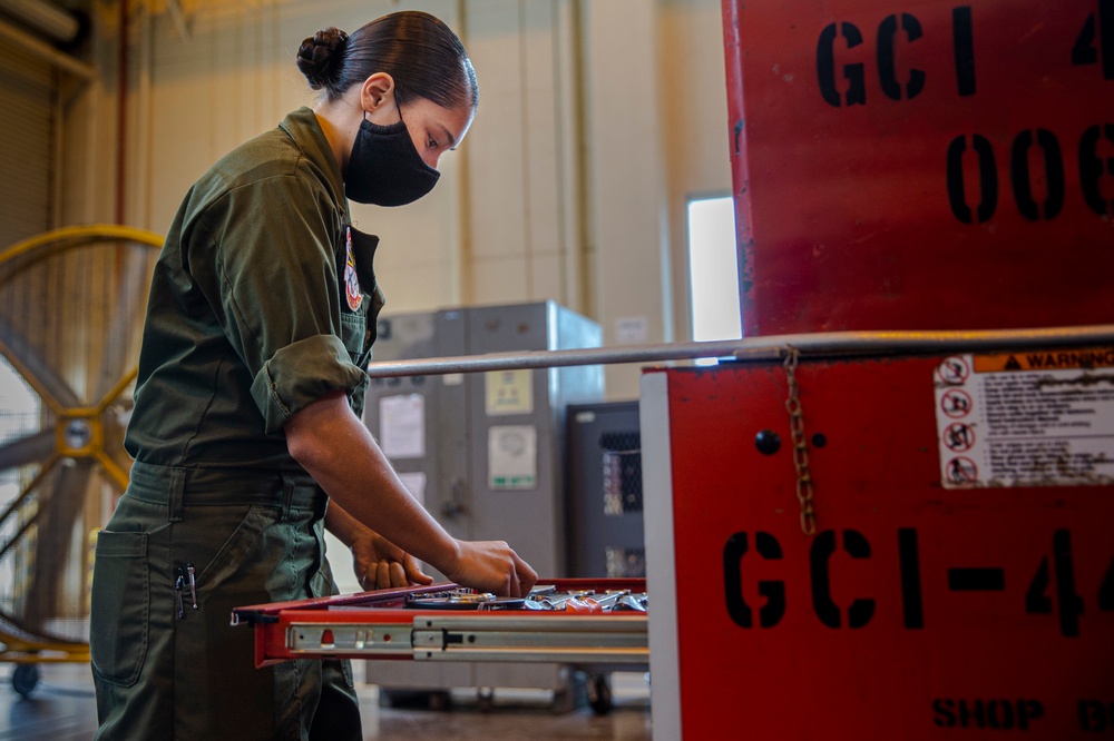 Lance Cpl. Selena Paneda shares her story as a helicopter dynamic component mechanic