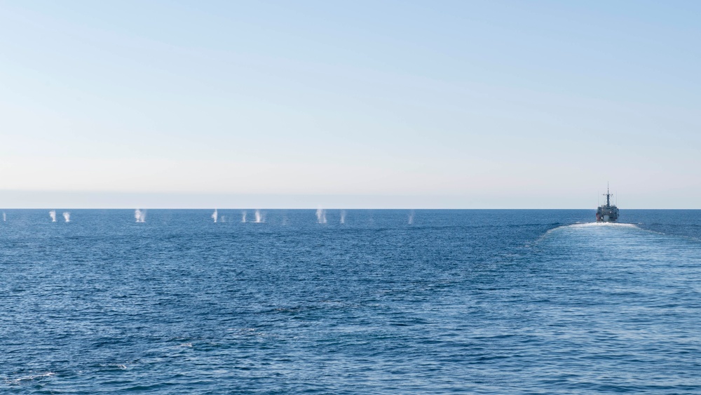 USS Thomas Hudner (DDG 116) Participates in Live-Fire Exercise with Royal Canadian Navy During Operation Nanook