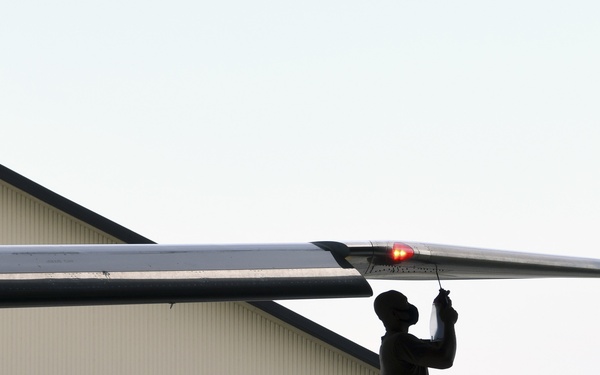 VP-1 Works on Wing Panel