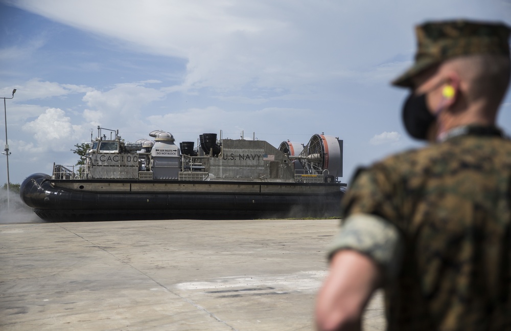 ACMC Visits MARFORRES and Shipyards