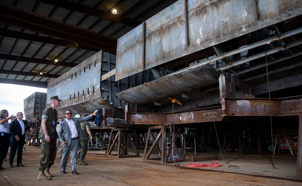 ACMC Visits MARFORRES and Shipyards