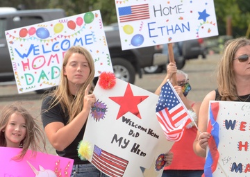 Oregon Soldiers return home to Southern Oregon