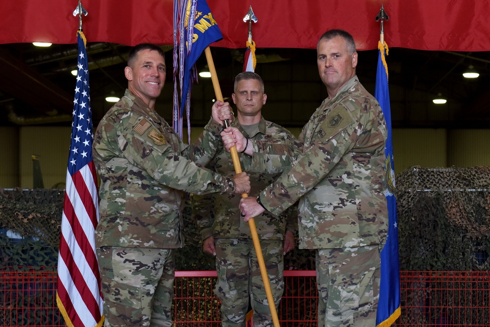 48th MXG welcomes new commander