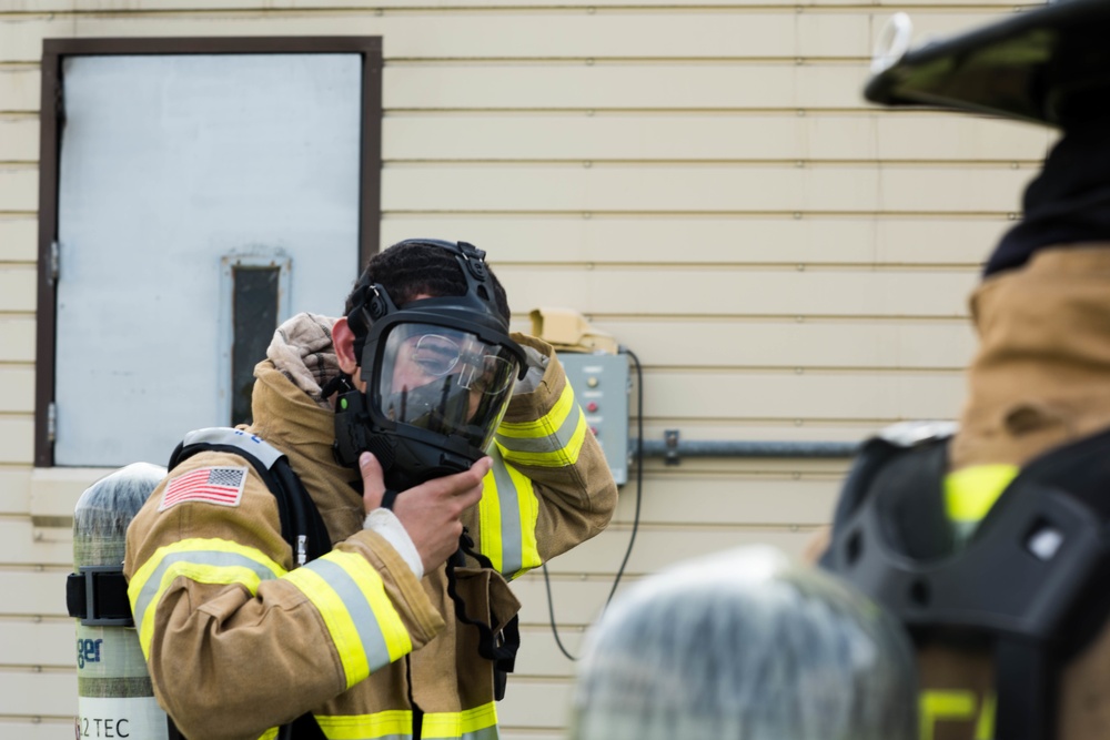 87th CEG Firefighters Train Army 369th Engineer Detachment Firefighting Platoon