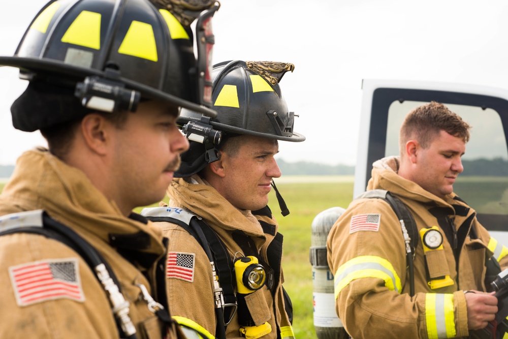 87th CEG Firefighters Train Army 369th Engineer Detachment Firefighting Platoon