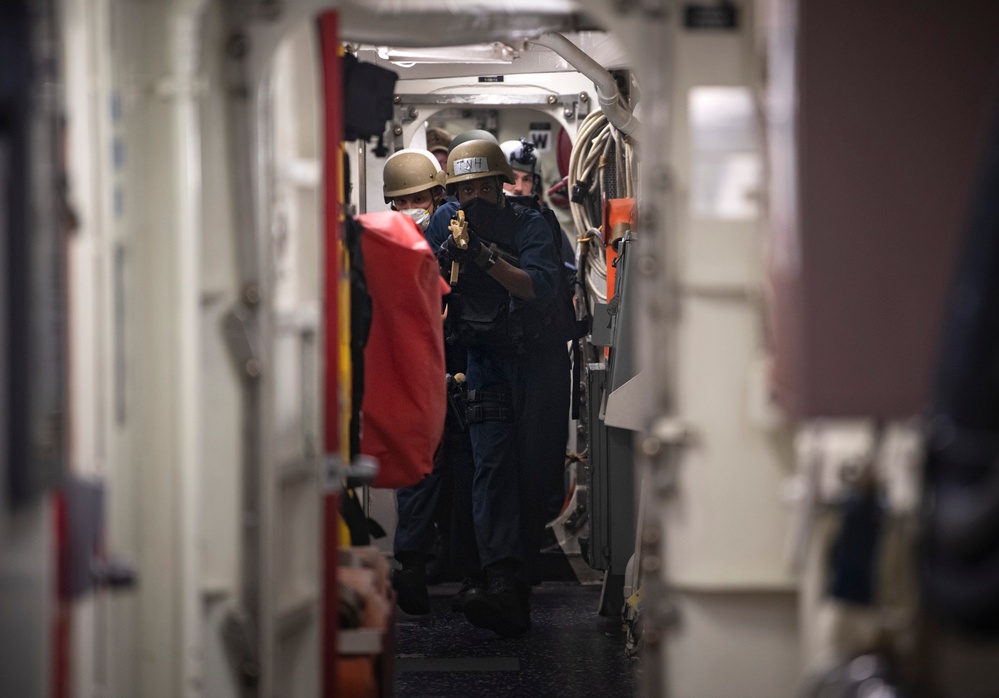 USS Chung-Hoon RIMPAC 2020