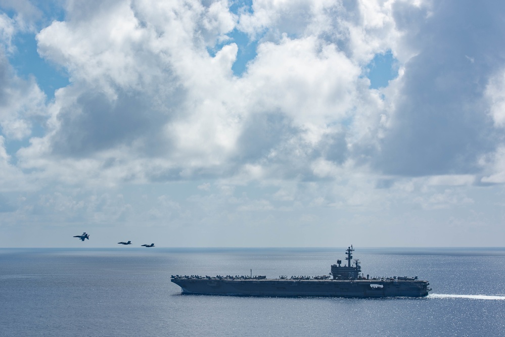 USS Ronald Reagan (CVN 76) Flight Operations