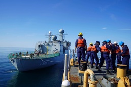 U.S. Coast Guard, Royal Danish navy conduct towing evolutions off Greenland
