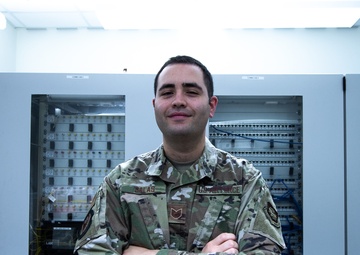 721 MSS communications: Maintaining rapid global mobility