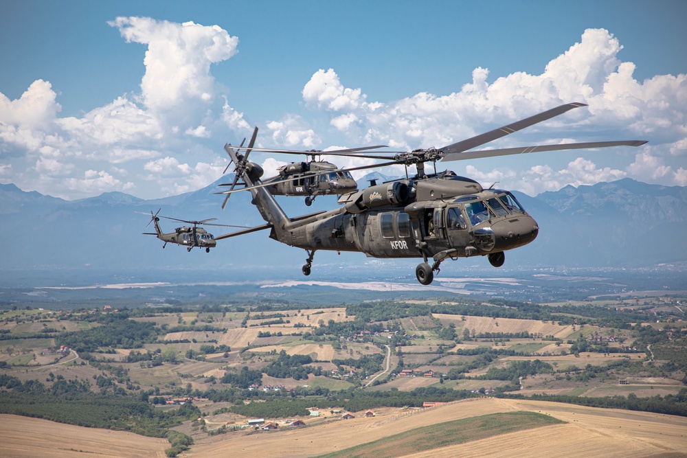 KFOR RC-E Aviation conducts multiship training