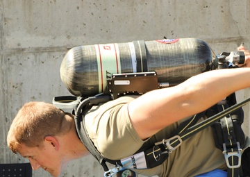 MONTANA NATIONAL GUARD SOLDIERS TRAIN TO RESPOND TO CHEMICAL HAZARDS IN THE FIELD