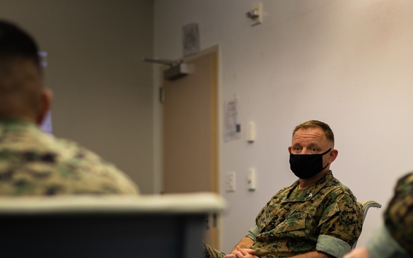 US Marines hosts COVID-19 class with Argentinian navy