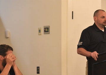 Wounded warriors encourage Fort Knox Soldiers to stay resilient in tough times