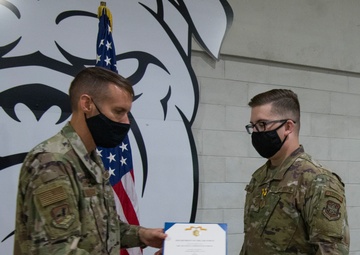 SAM Fox Airman awarded for heroic actions