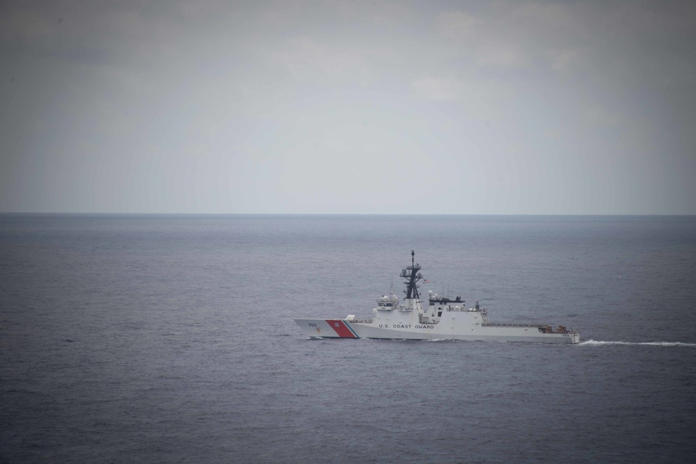 RIMPAC 2020 - U.S. Coast Guard cutter USCGC Munro