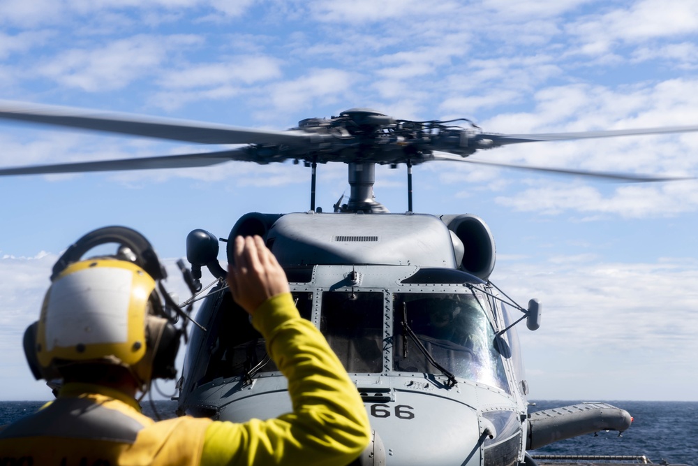 USS Thomas Hudner Performs Flight Operations with the &quot;Grandmasters&quot; of HSM 46