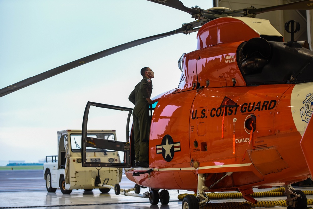 Coast Guard prepares for tropical storms Marco and Laura along Gulf Coast