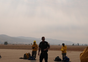 Cal Guard Soldiers activated to combat wildfires receive CAL FIRE training at Camp Roberts