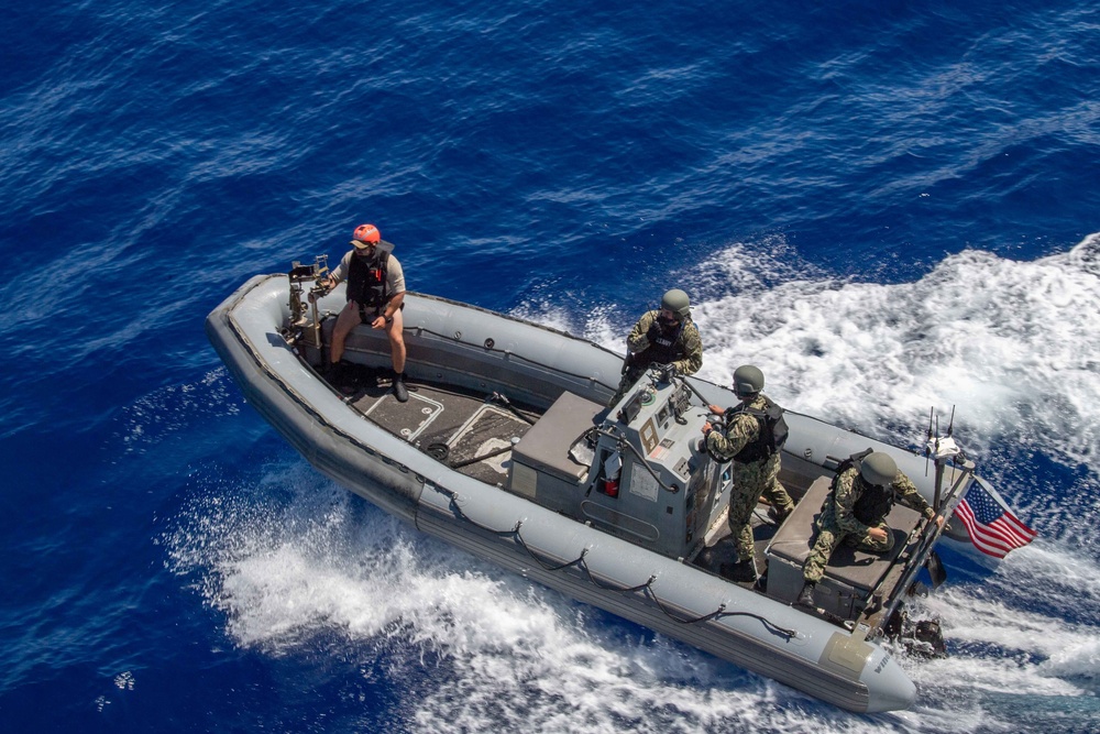 USS Lake Erie Maritime Security Exercise during RIMPAC 2020