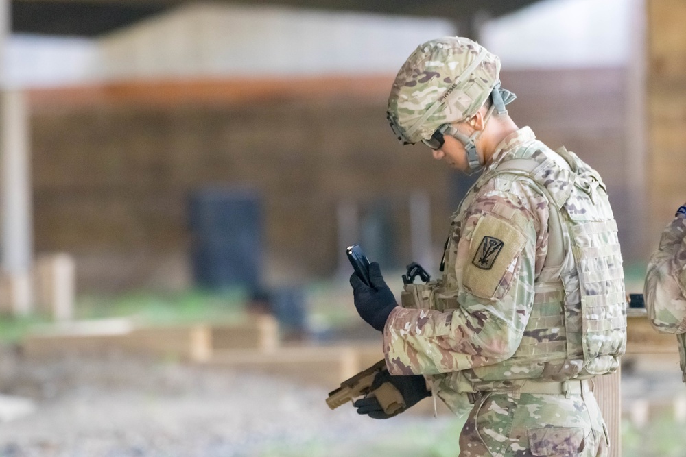 USARPAC BWC 2020: Korea, 501st Military Intelligence Brigade Soldier Competes on M17 Range