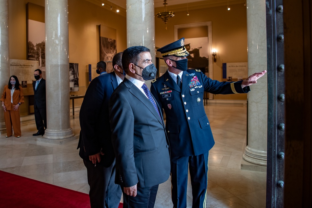 Republic of Iraq Minister of Defense Juma’a al-Jaburi Participates in an Armed Forces Full Honors Wreath-Laying Ceremony at the Tomb of the Unknown Soldier