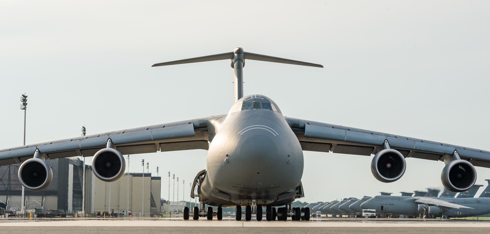 C-5M Super Galaxy taxis at Dover AFB