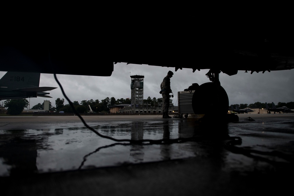 334th AMU Weapons