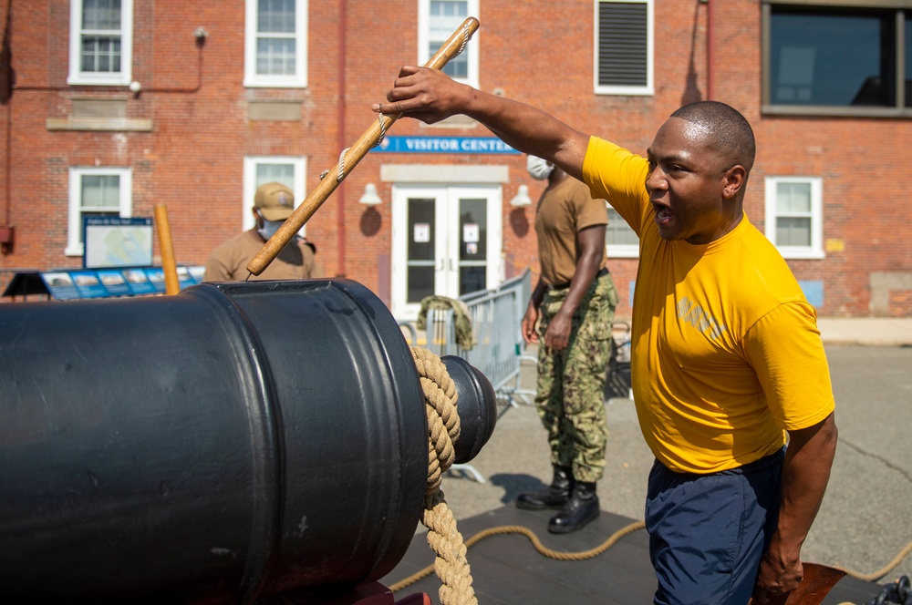 Service Member participates in a gun drill